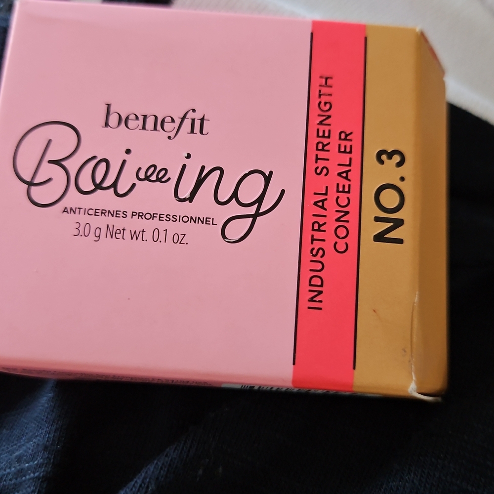 Benefit Boi-ing No. 3 Concealer - Pink and Tan